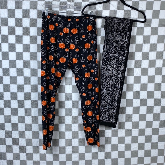 Small/medium Halloween leggings set pumpkin and silver metallic spiderweb - Picture 1 of 4
